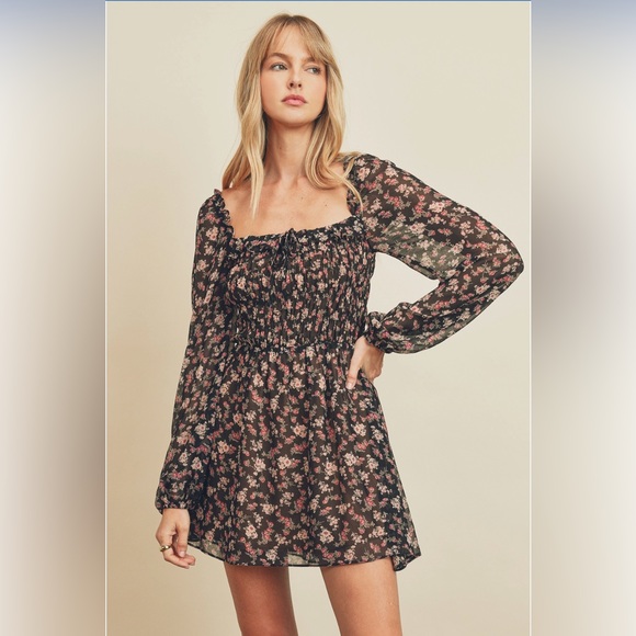 Floral Shirred Long Sleeve Mini Dress - Picture 6 of 8